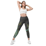 Al Qalea (set in the UAE): Leggings with pockets