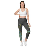 Al Qalea (set in the UAE): Leggings with pockets