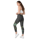Al Qalea (set in the UAE): Leggings with pockets