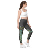 Al Qalea (set in the UAE): Leggings with pockets