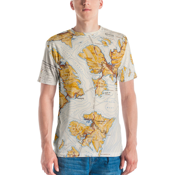 Kyempsavor Ayars (set in the North Atlantic) Men's t-shirt